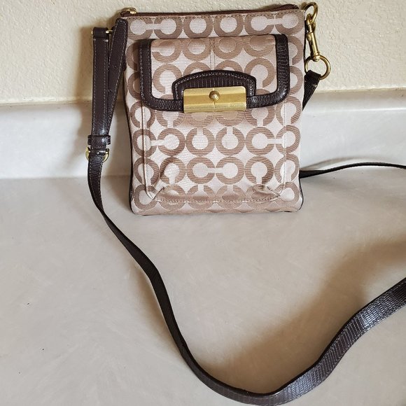 Euc Coach Signature Crossbody Bag Shoulder Purse - Picture 2 of 8